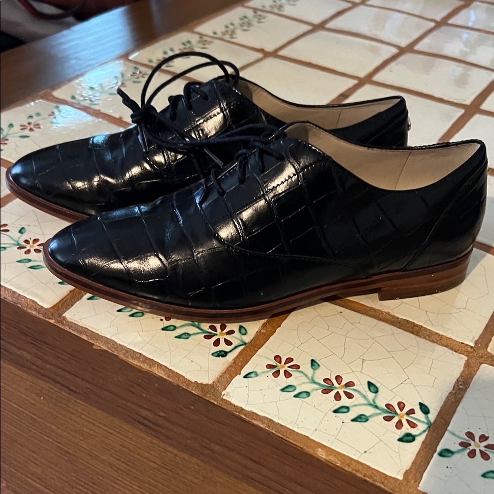 Cole Haan Elegant Black Croc Embossed women’s Oxford  Shoes